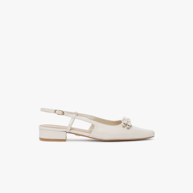 Ballerine en cuir SUZIE blanc ecru <span itemprop=