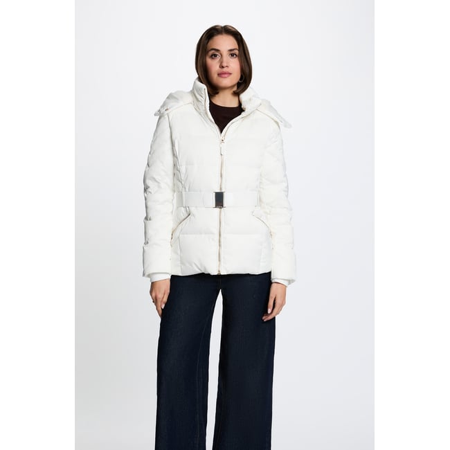Doudoune courte ceinturée ivoire <span itemprop=