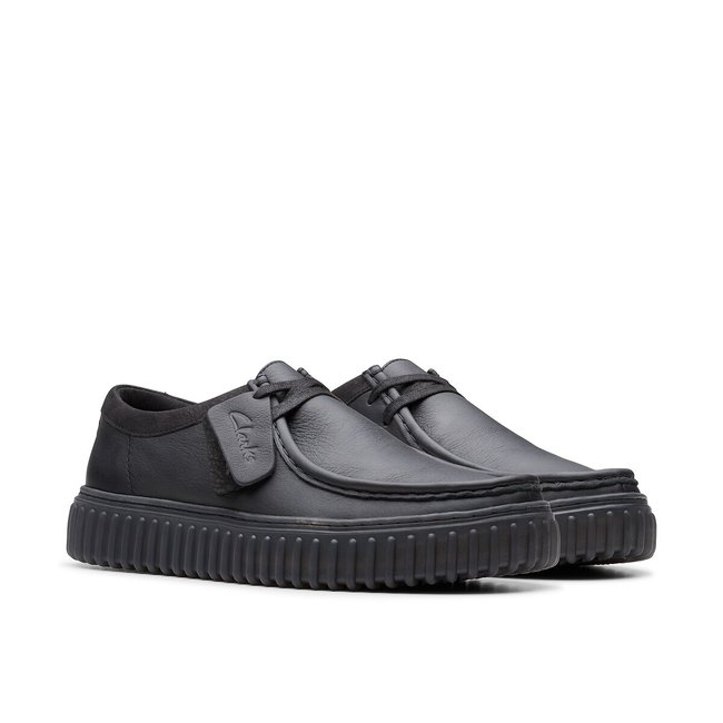 Derbies em pele, Torhill Lo preto <span itemprop=