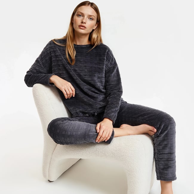 Fleece Long Sleeve Pyjamas - SO'HOME