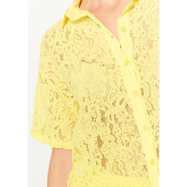 Chemisier en dentelle jaune soleil <span itemprop=