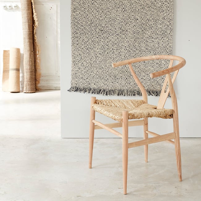 Chaise en bois massif et assise tissée  CAMILLE - BERAH GETAH