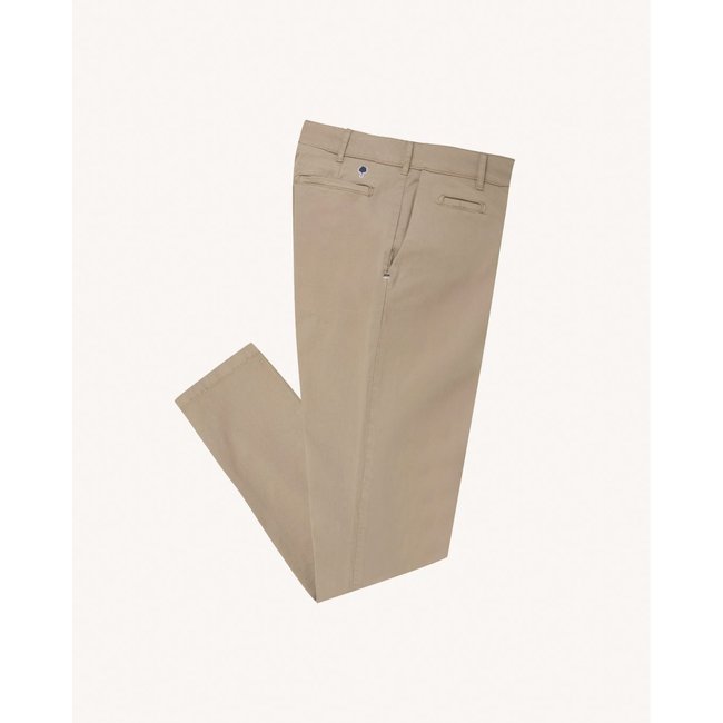 Chino coupe ajustée FAGUO beige clair <span itemprop=