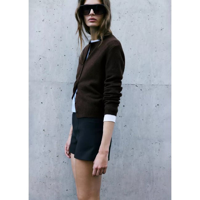 Cardigan en maille avec détail floqué chocolat <span itemprop=