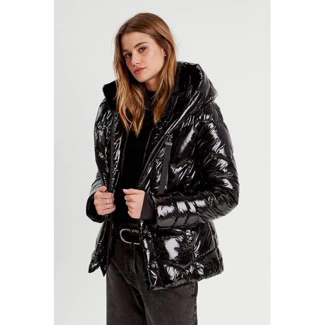 Doudoune aspect vinyle noir <span itemprop=