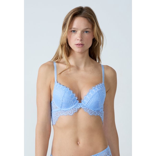 Soutien-gorge n.2 - le push-up plongeant en dentelle EMOTION - ETAM