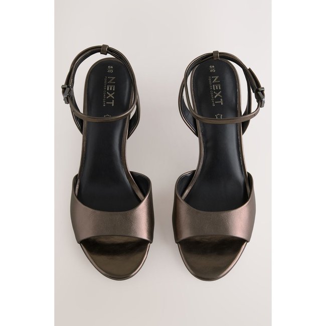 Sandales ouvertes en cuir étain <span itemprop=