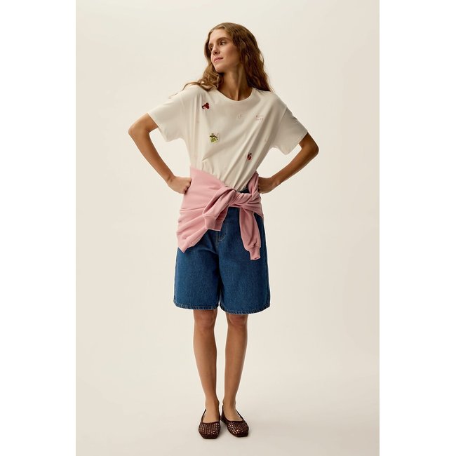 Tee-shirt brodé GAMOS ecru <span itemprop=