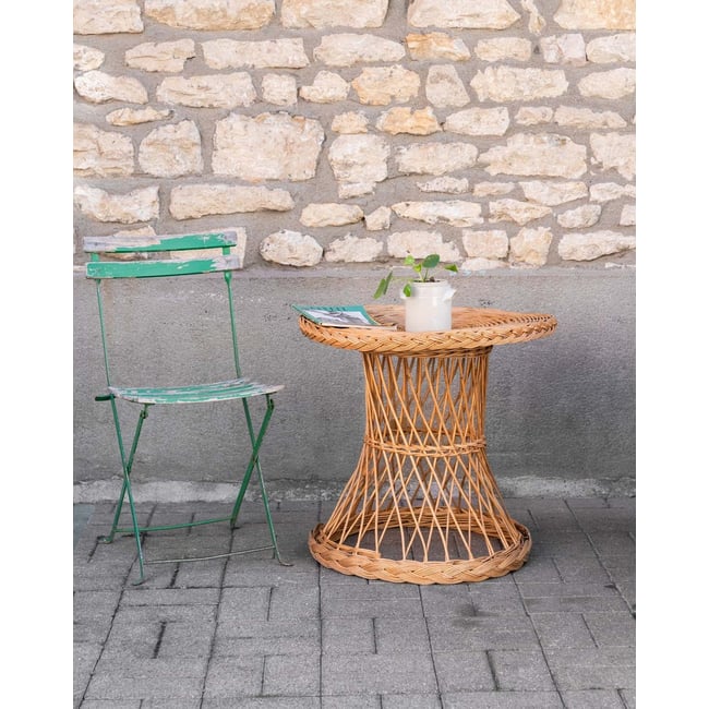 Table d'appoint ronde en rotin Francine N°1545 - Bon état Couleur naturel <span itemprop=