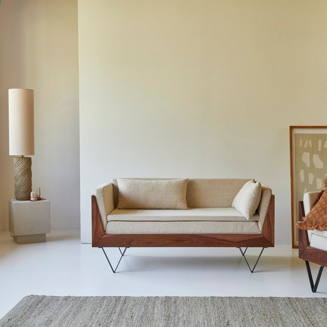 Canapé en palissandre massif et tissu, 2 places METRIC Couleur beige <span itemprop=