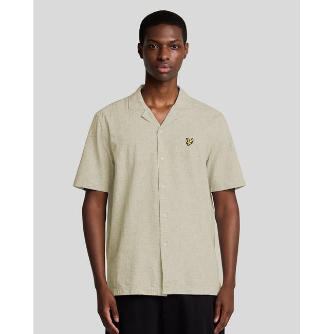 Chemise manches courtes vert herbe <span itemprop=