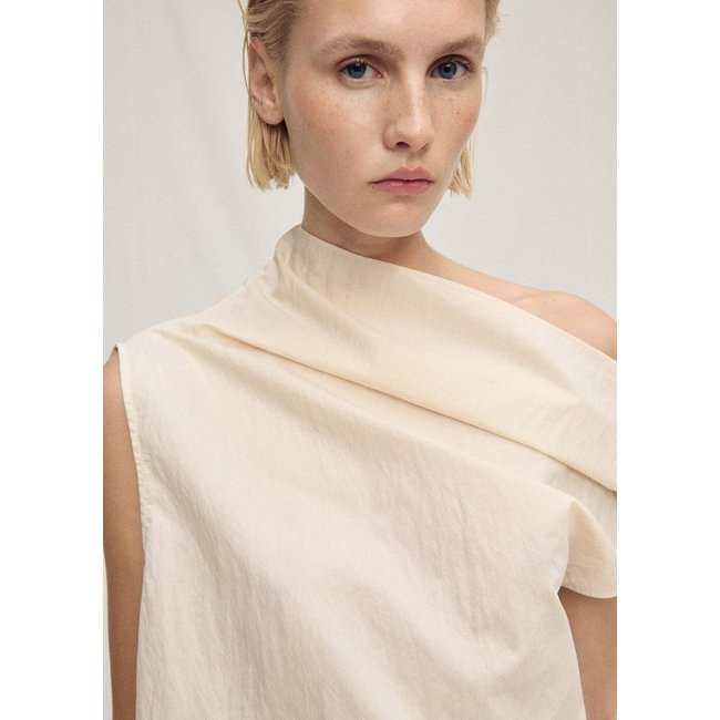 Chemisier coton col asymétrique écru <span itemprop=