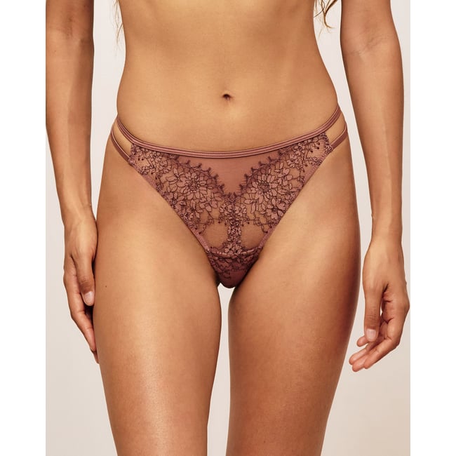 String en dentelle MOCHALOVIZ caramel <span itemprop=