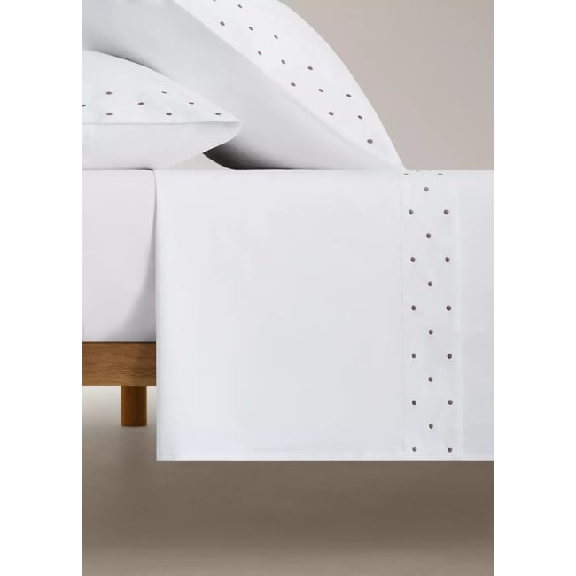 Drap plat percale de coton plumetis lit 90 cm marron moyen <span itemprop=