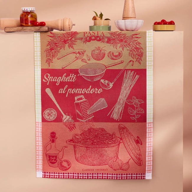 Torchon pur coton SPAGHETTI POMODORO basilic <span itemprop=
