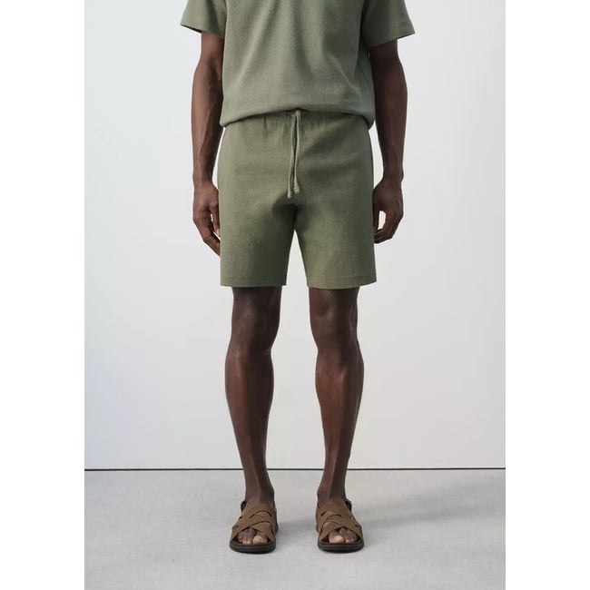 Bermuda coton texturé cordon vert forêt <span itemprop=