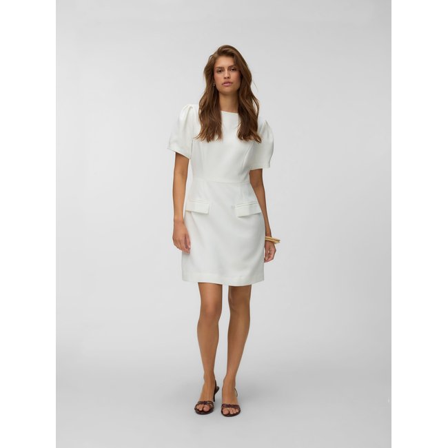 Robe snow white <span itemprop=