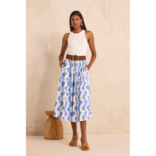 Jupe midi fluide imprimée en coton BRUNE bleu roi <span itemprop=