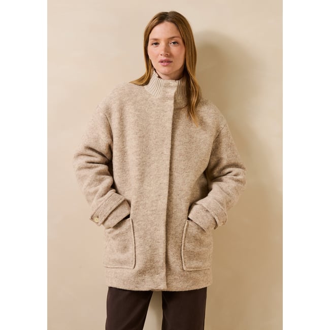Manteau 3/4 doublé en laine mélangée ecru chine <span itemprop=