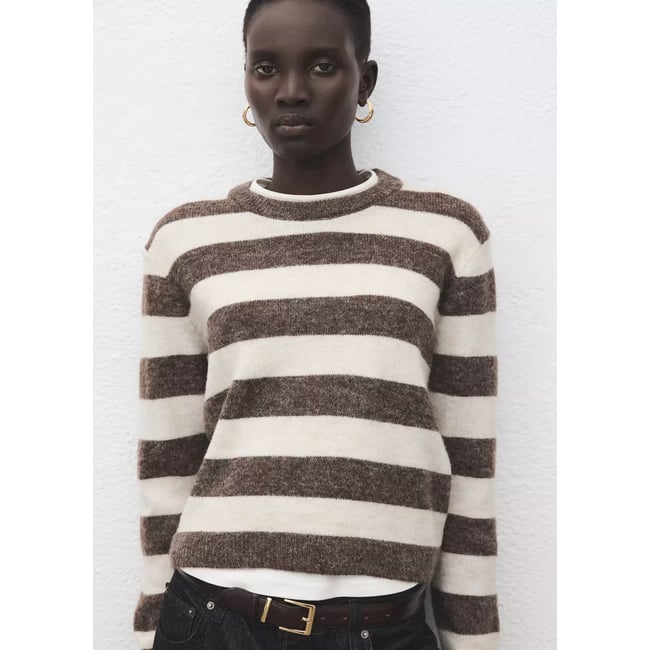 Pull-over en maille à rayures marron <span itemprop=