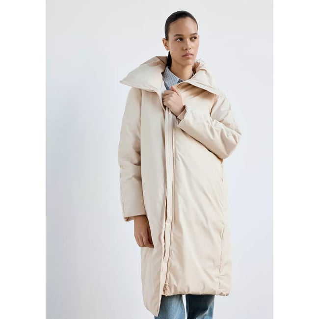 Anorak matelassé long blanc cassé <span itemprop=