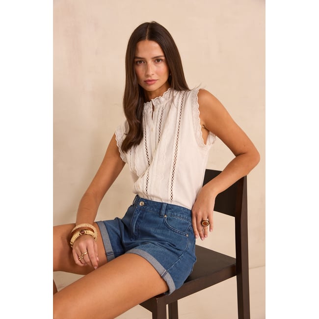 Blouse brodée sans manches en coton mélangé DIONNA ecru <span itemprop=
