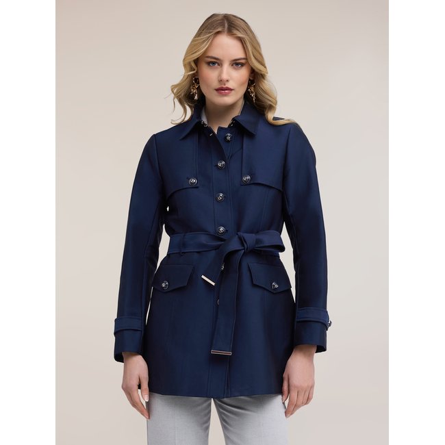 Trench avec ceinture bleu <span itemprop=