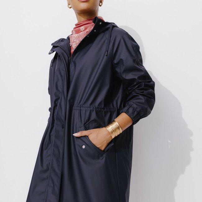 Parka déperlante unie marine <span itemprop=