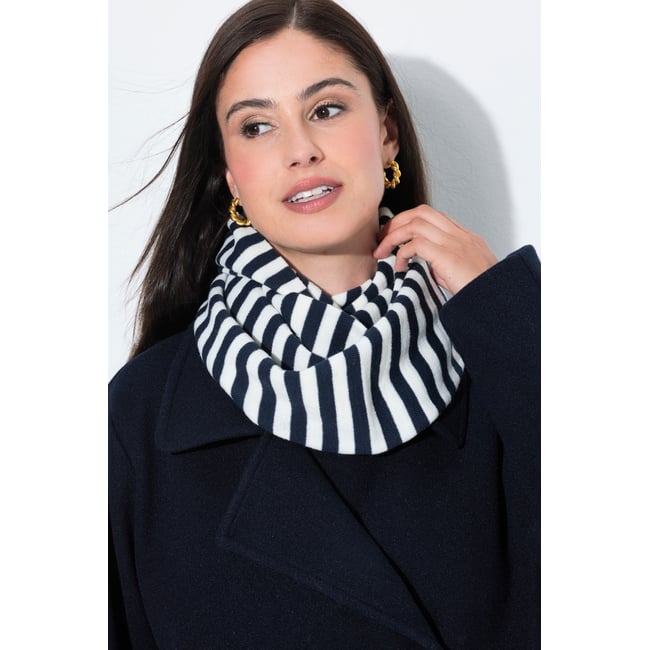 Foulard en maille blanc neige <span itemprop=