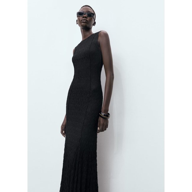 Robe longue dentelle noir <span itemprop=