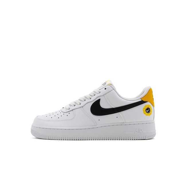 Nike air force 1 jaune et blanche new arrivals