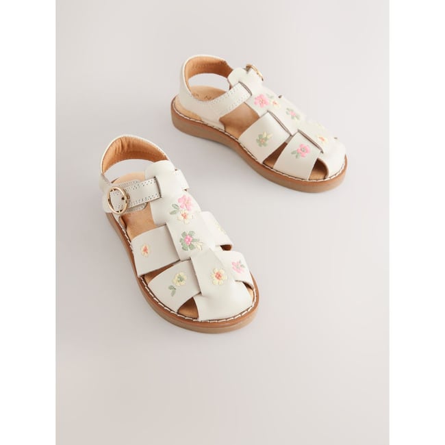 Sandales en cuir style pêcheur brodé neutre <span itemprop=