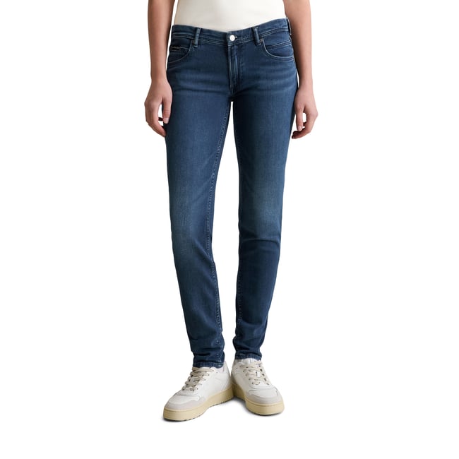 Jeans modèle Alva slim en mélange de coton organique bleu foncé <span itemprop=