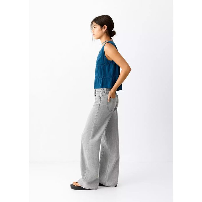 Jean taille basse gris denim <span itemprop=