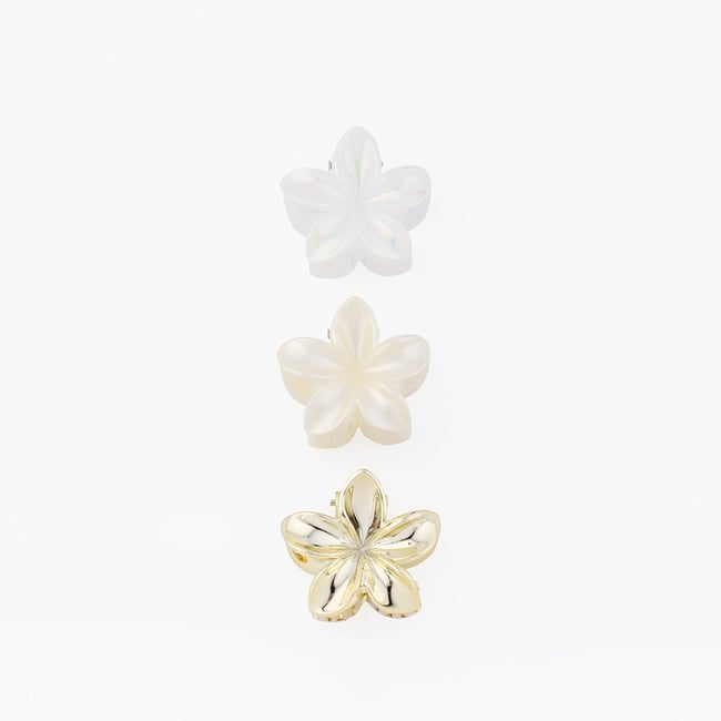 Set de 3 pinces cheveux fleurs blanc perle et dorée blanc <span itemprop=