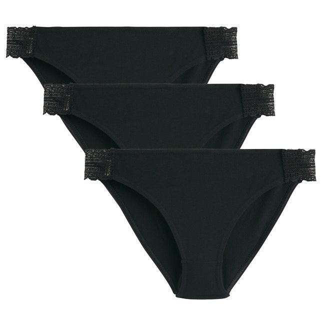 Set van 3 slips, details in kant <span itemprop=