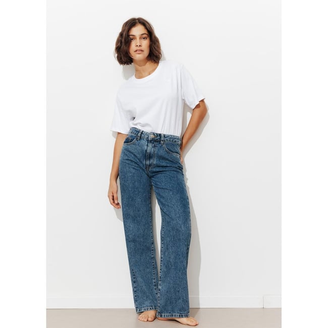 BASILE jean droit taille haute jean moyen <span itemprop=
