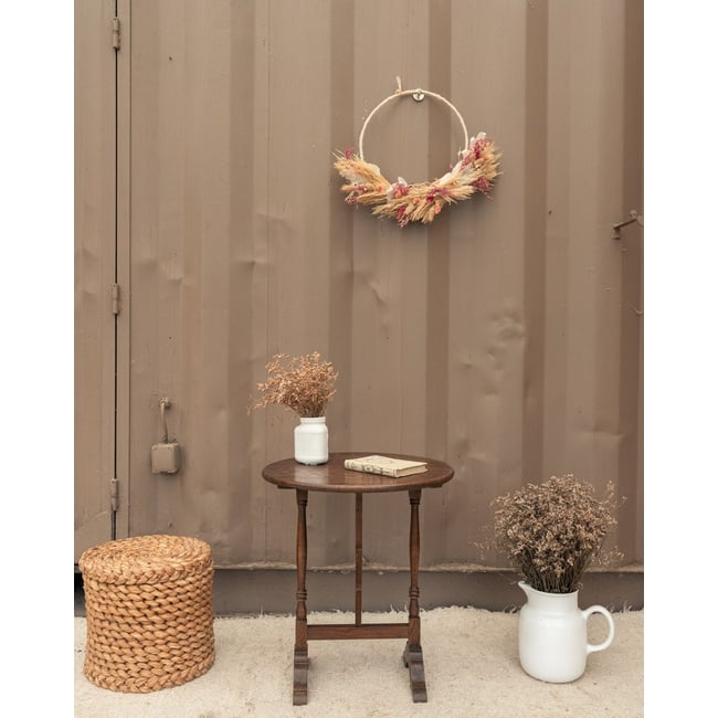 Table d'appoint en bois Francine N°1617 - Bon état Couleur bois foncé <span itemprop=