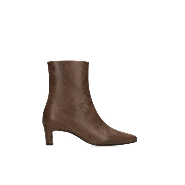 Bottines à talon en cuir marron <span itemprop=