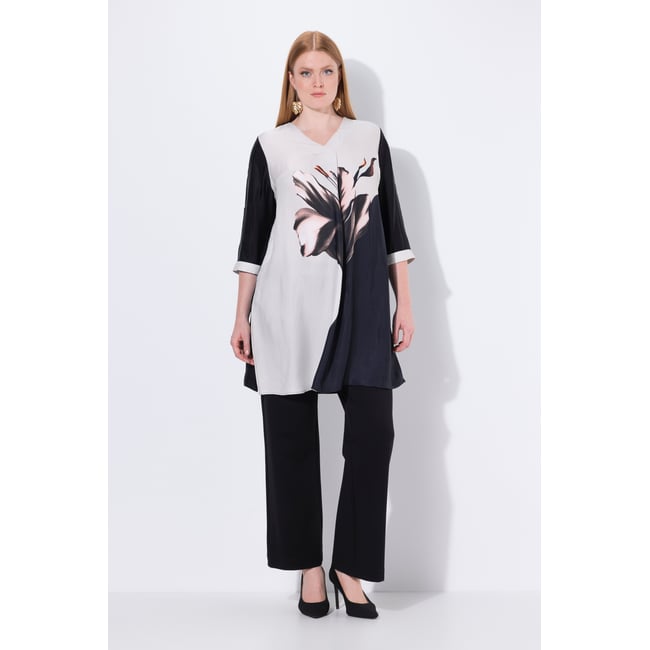 Tunique à décolleté en V et manches 3/4 noir <span itemprop=