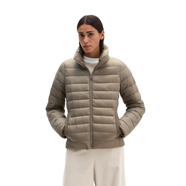 Veste matelassée légère fitted avec des matériaux recyclés marron <span itemprop=