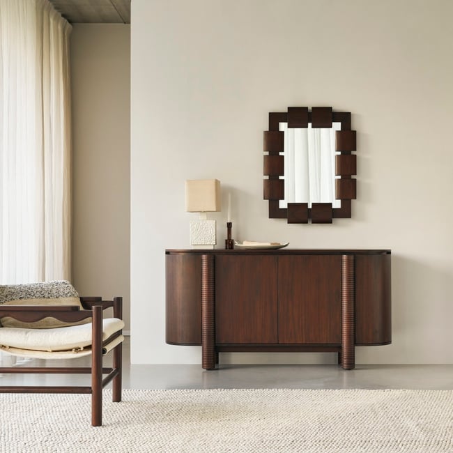 Buffet bas en Mindi foncé massif, LEANDRO Couleur marron <span itemprop=