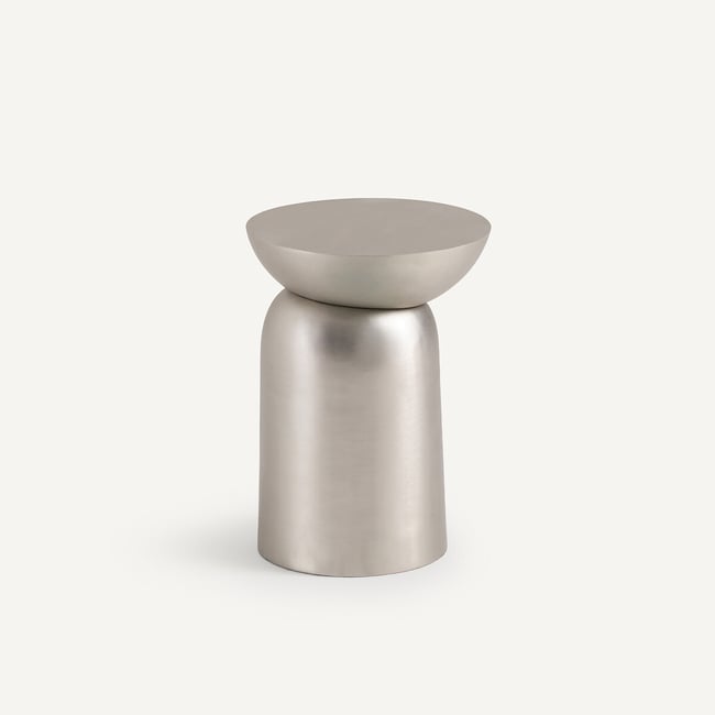 Bout de canapé fonte aluminium, Fraulino Couleur aluminium satiné <span itemprop=