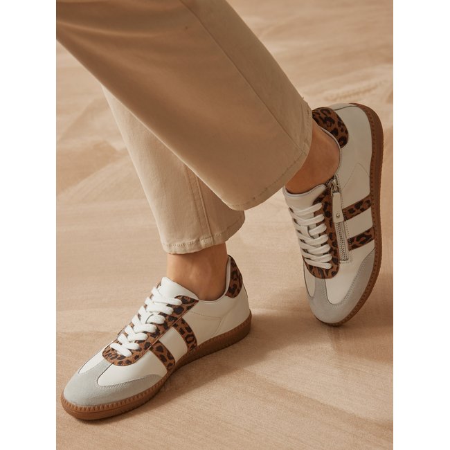 Baslets cuir empiècements léopard blanc/imprimé léopard <span itemprop=
