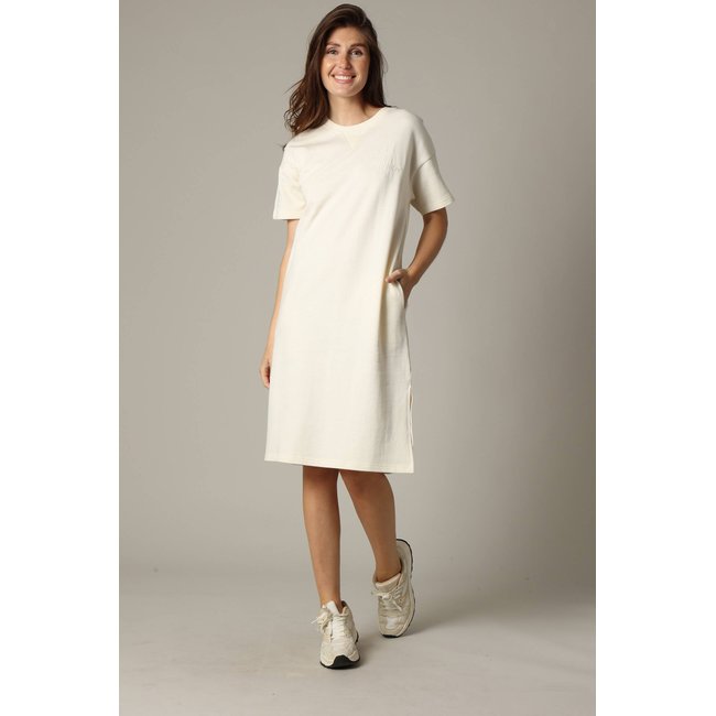 Robe sportswear en molleton avec col rond et manches courtes BETTY - DEELUXE