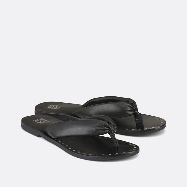 Mules de piel negro <span itemprop=