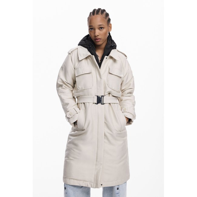 Manteau long matelassé léger beige <span itemprop=