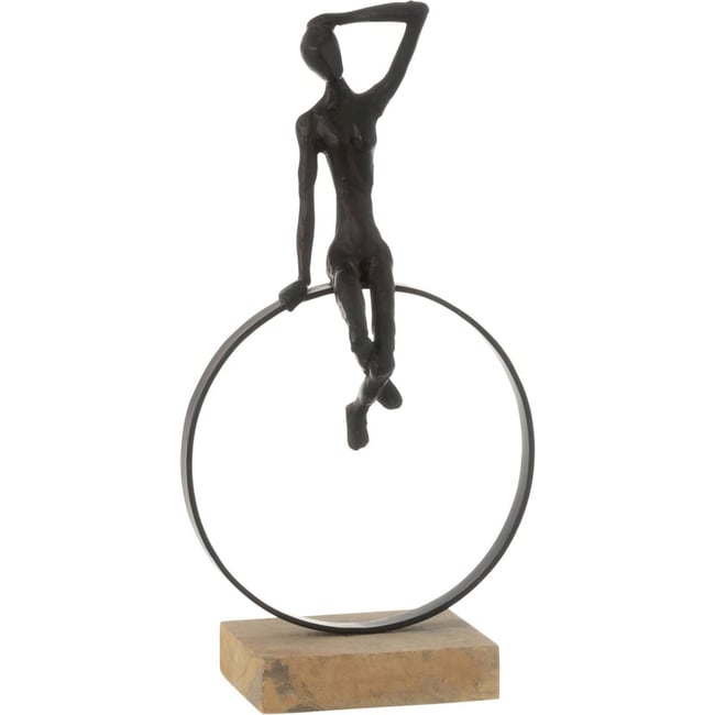 Figurine femme sur anneau Couleur noir et bois naturel <span itemprop=