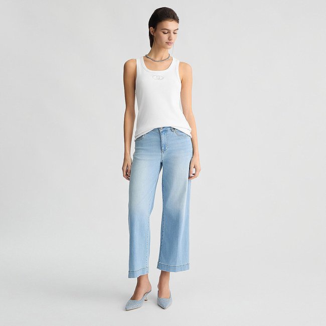 Jean évasé court bleu <span itemprop=