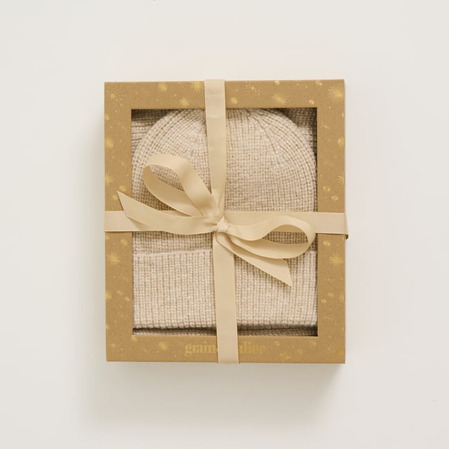 Coffret cadeau écharpe et bonnet beige <span itemprop=